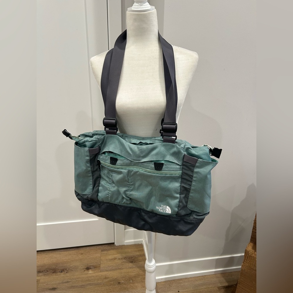 THE NORTH FACE TANNEN TOTE